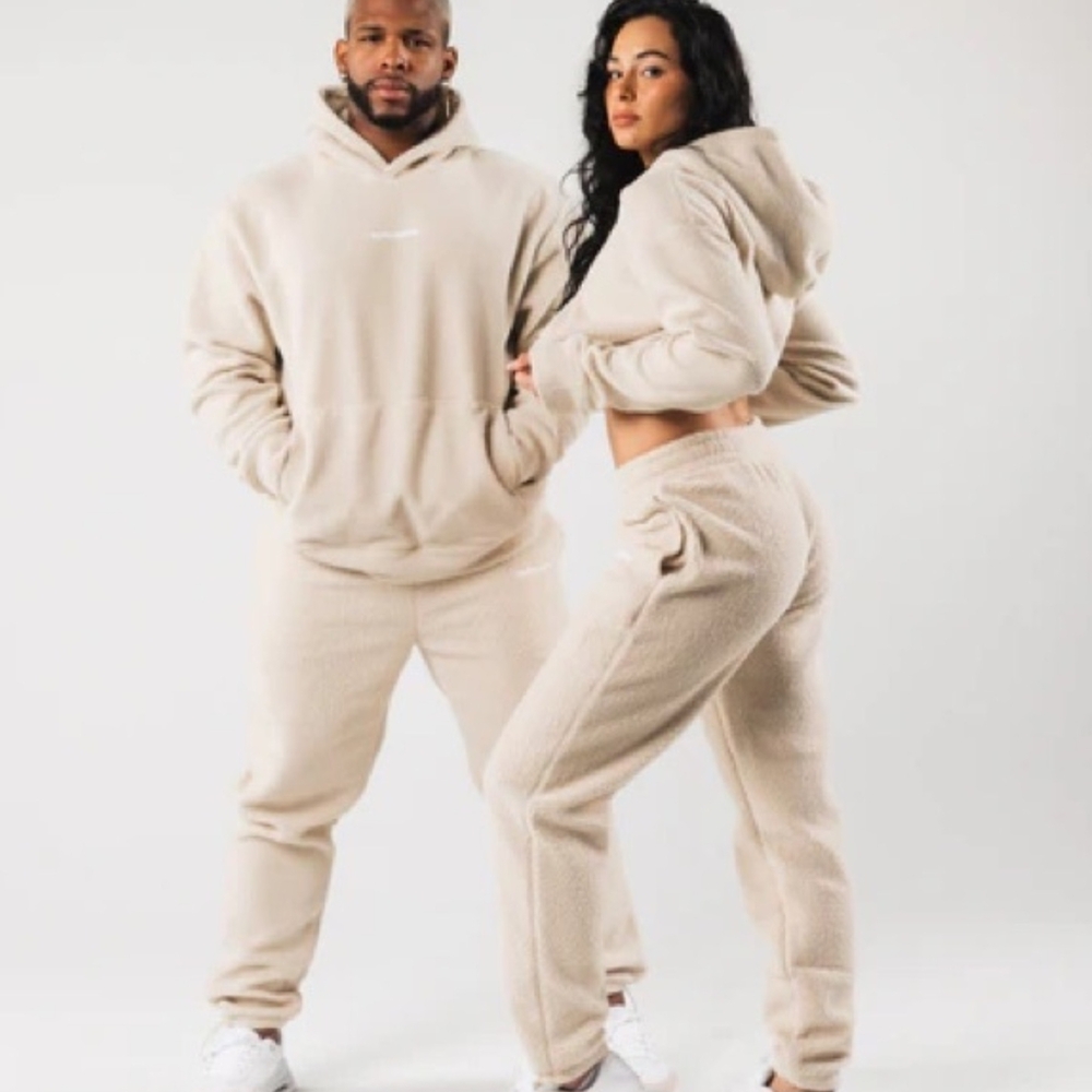 Alphalete King Jogger And Hoodie Set
